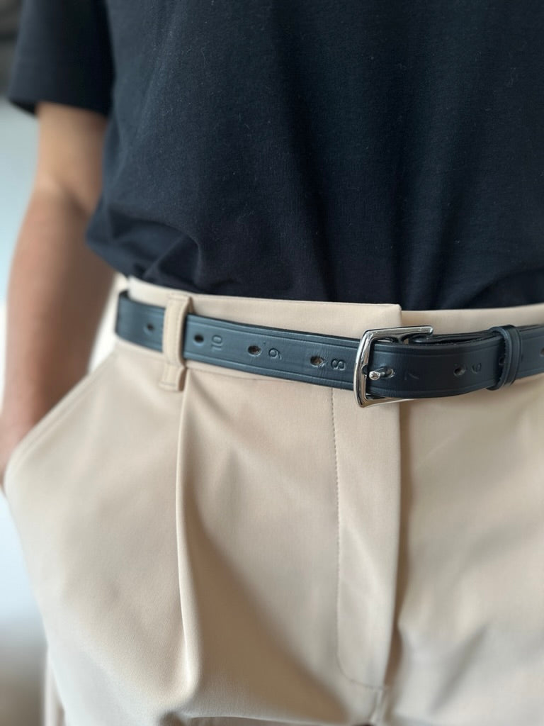 Get the Gallop Leather Stirrup Belt for Breeches