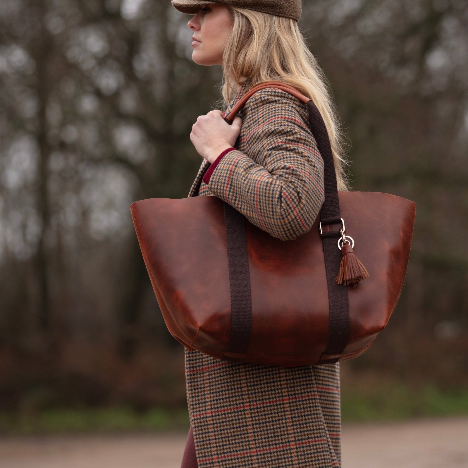 The Hay Bag Medium: The Perfect Tote Bag for Work, Travel and Riding