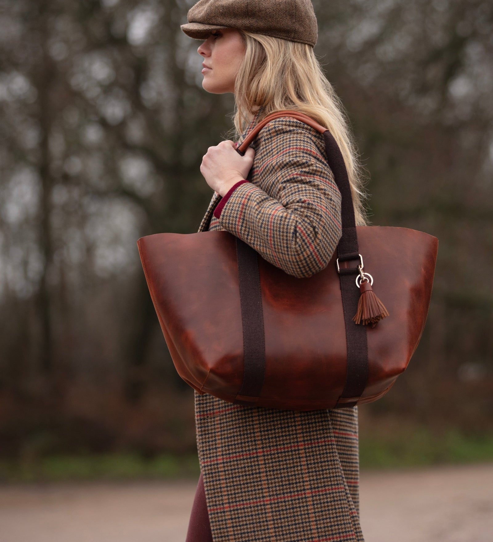The Hay Bag Medium: The Perfect Tote Bag for Work, Travel and Riding