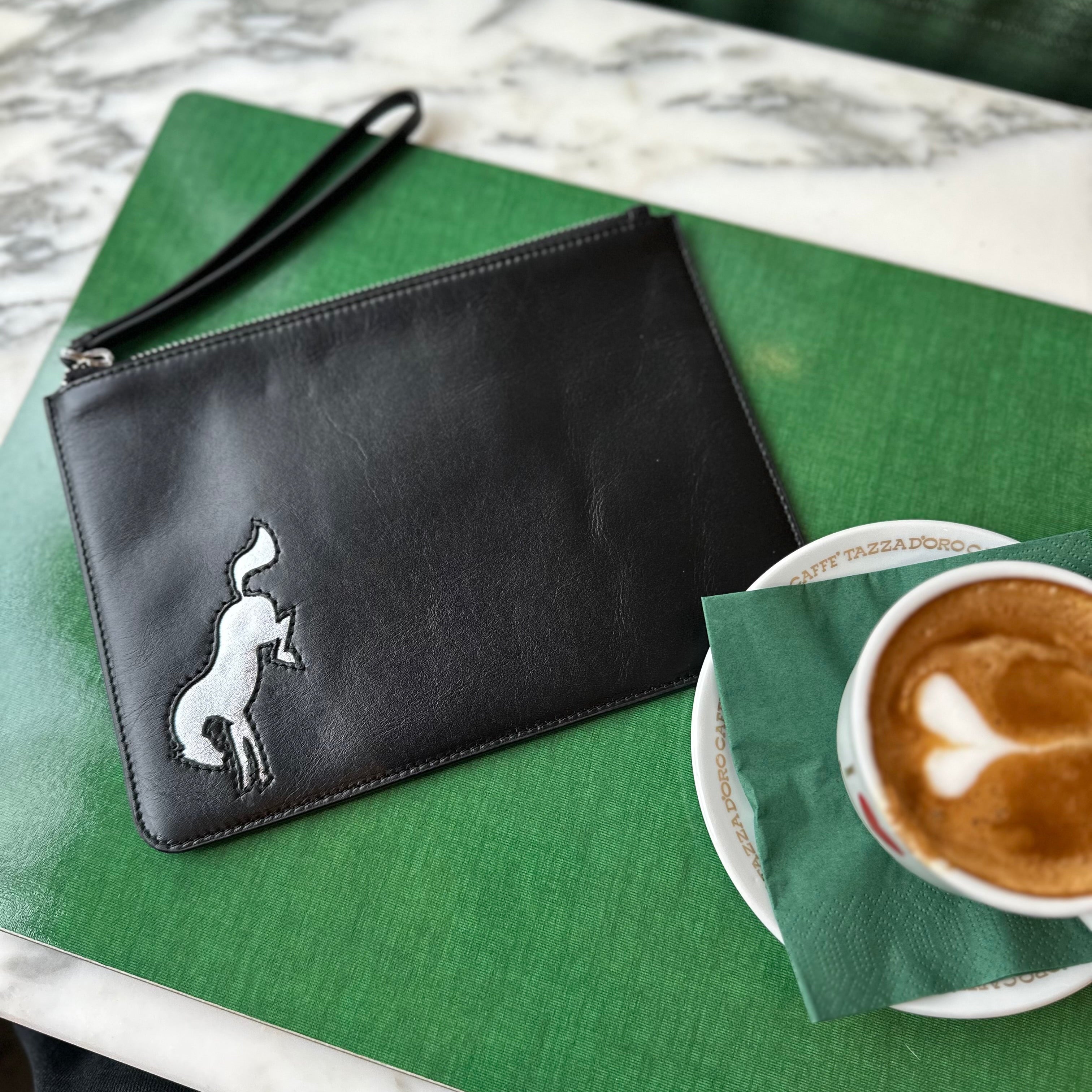 Coffee and horses ❤️