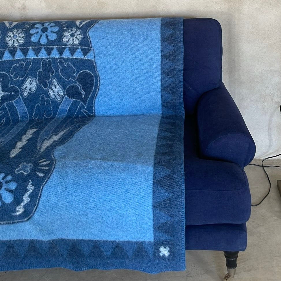 Horse Lovers Unite wool blanket - Blue