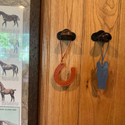 Horse Lovers Unite Taschenanhänger aus Leder