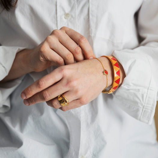 No1 Rosett Armband - Guldpläterad & Röd