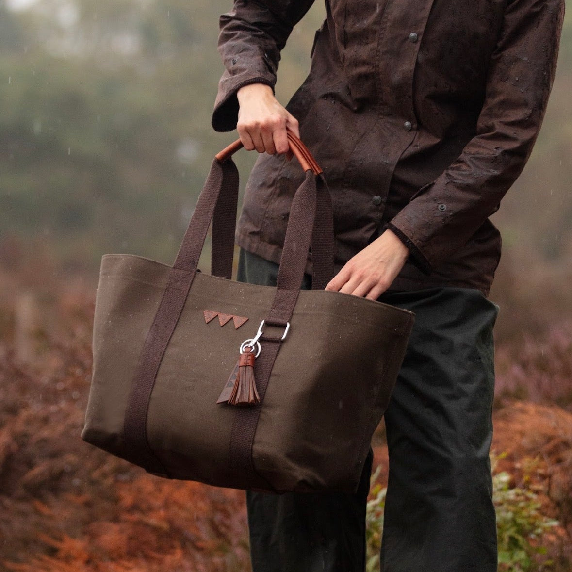 GettheGallop_CanvasBag_Green_Tote_HayBag_1.jpg