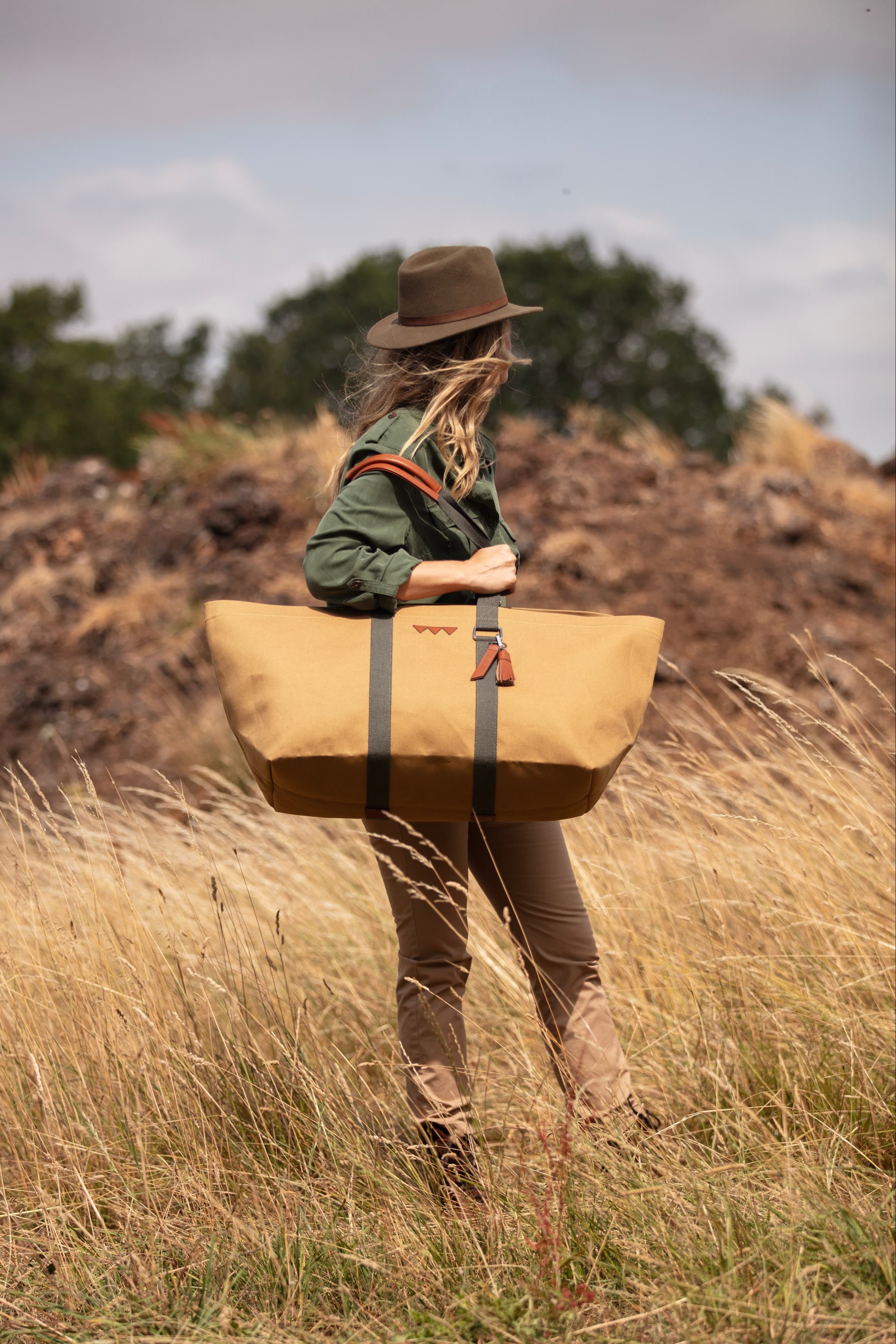 GettheGallop_HayBagLarge_Canvas_SandYellow_1.jpg