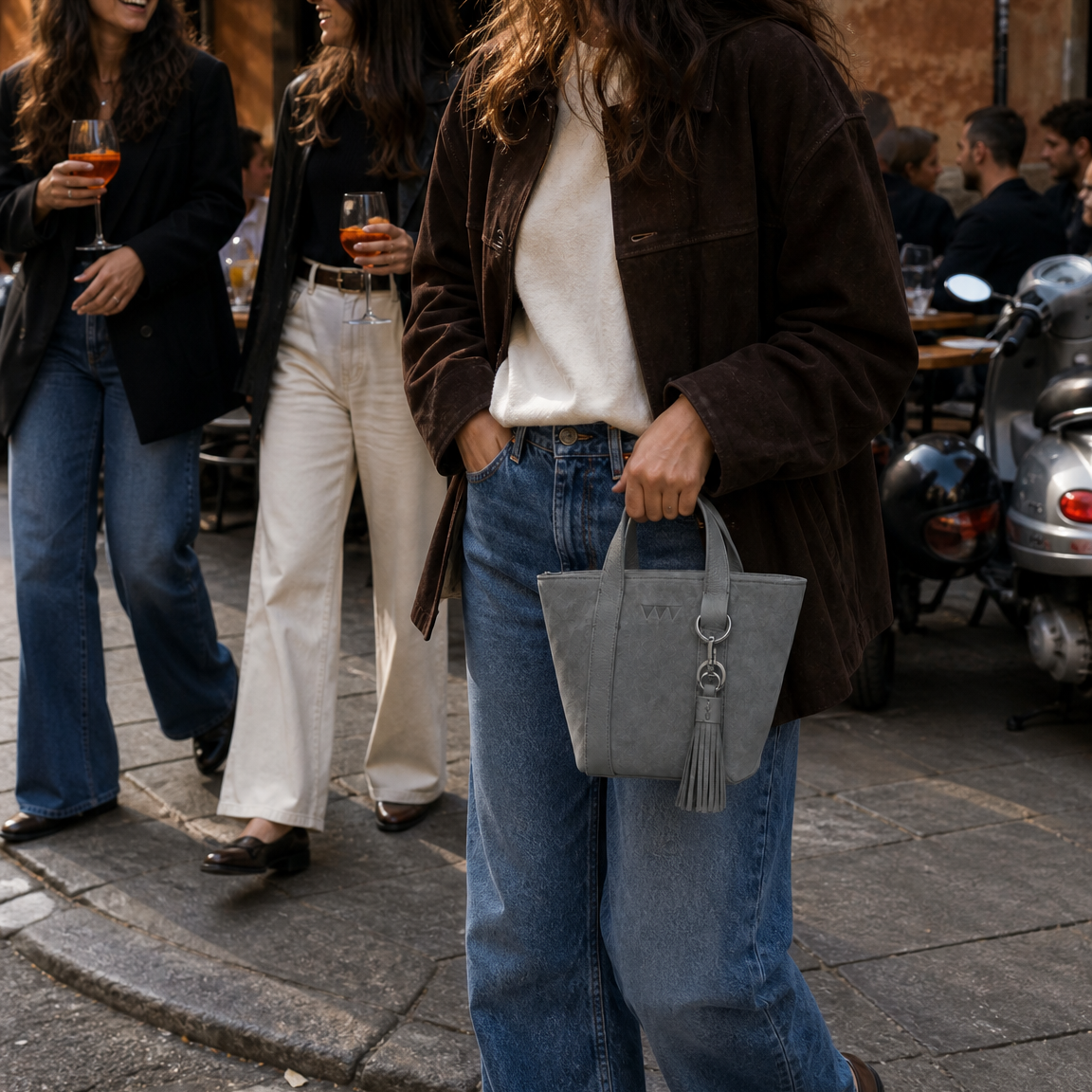 GettheGallop_HayBag_Mini_handbag_grey_suede.png