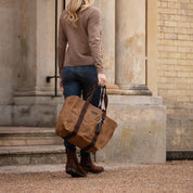 Hay Bag Medium Waxed Cotton Canvas – Fox
