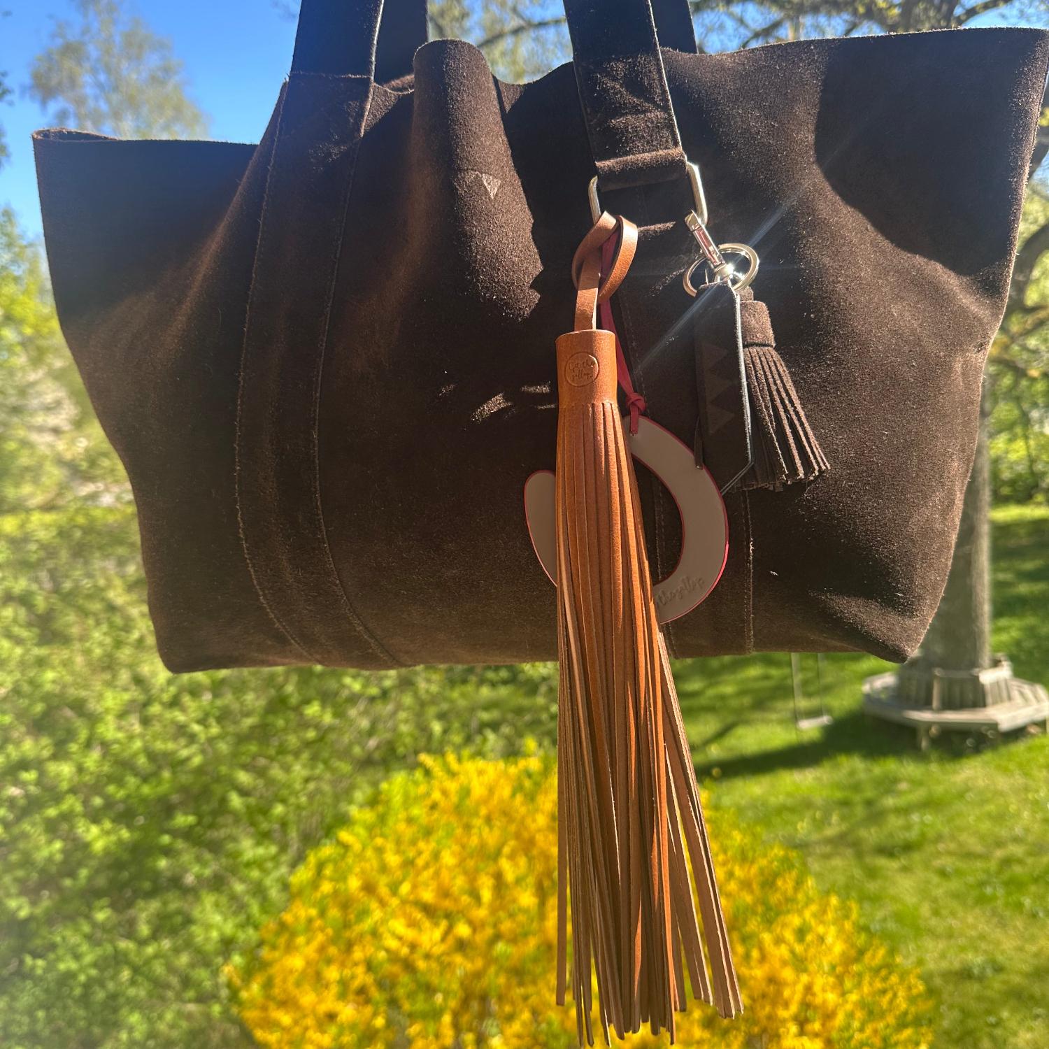 GettheGallop_Tassel_Leather_Brown_Large_Ponytail.jpg