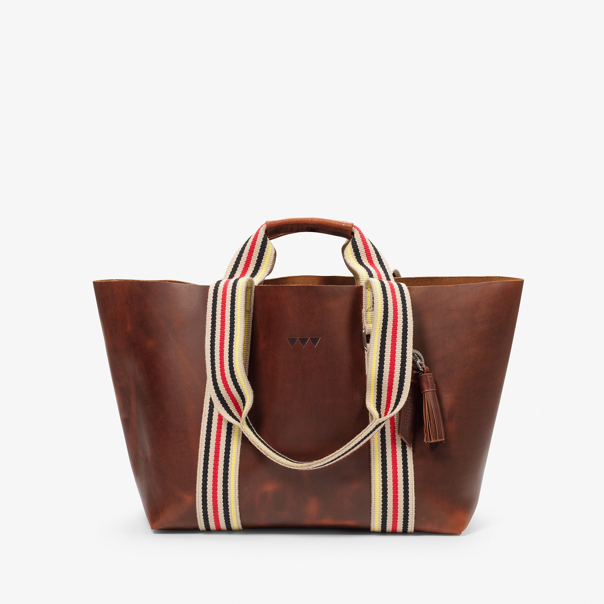 Getthegallop_HayBagMedium_IggyWick_BrownLeather_1_2000px_1a0475b0-75de-491b-a109-f0adbd1fea07.jpg